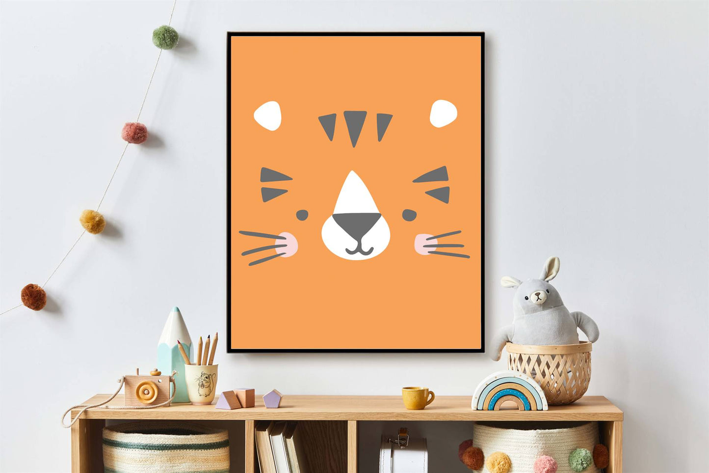 Tijger gezicht met oranje achtergrond - Dieren