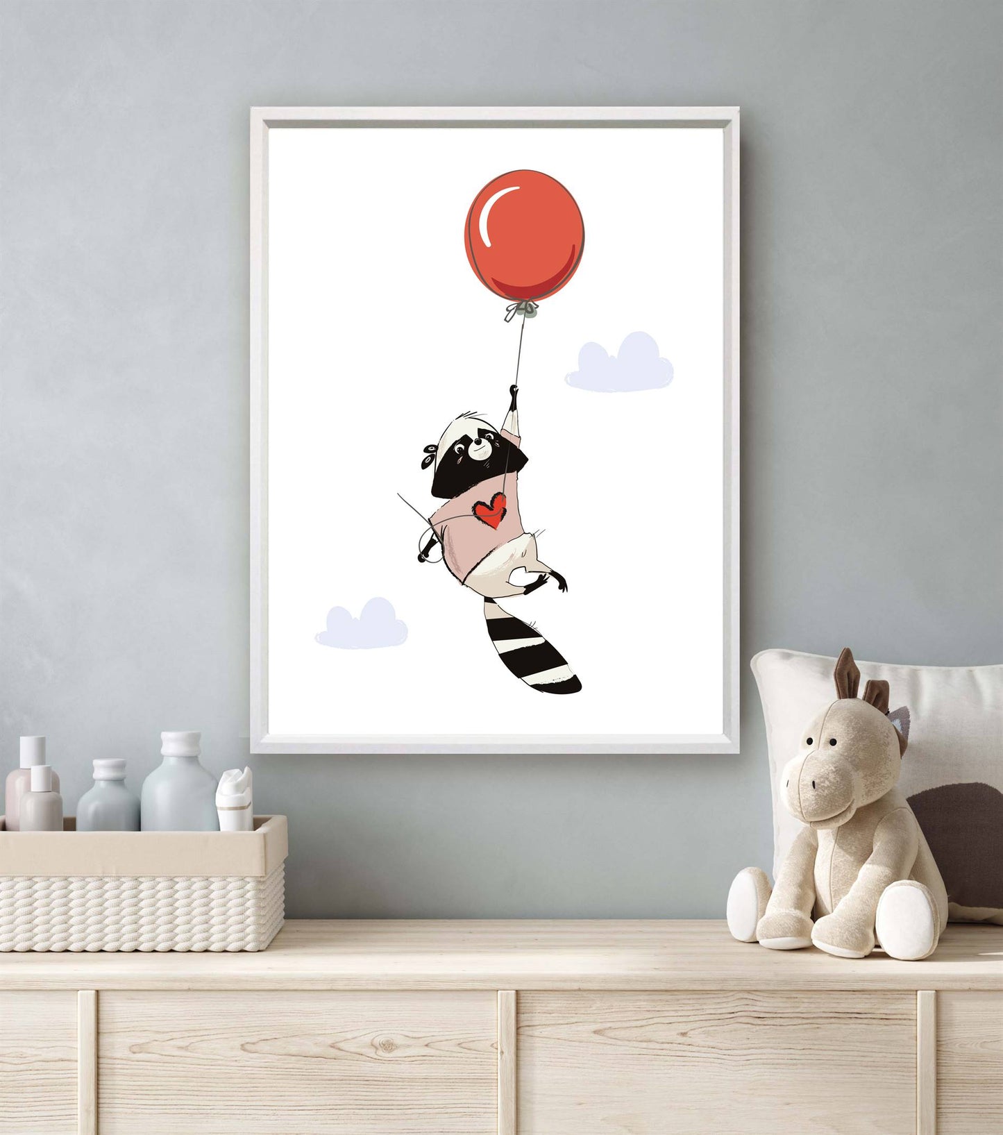 Wasbeer met ballon en hartje - Dieren met ballonnen